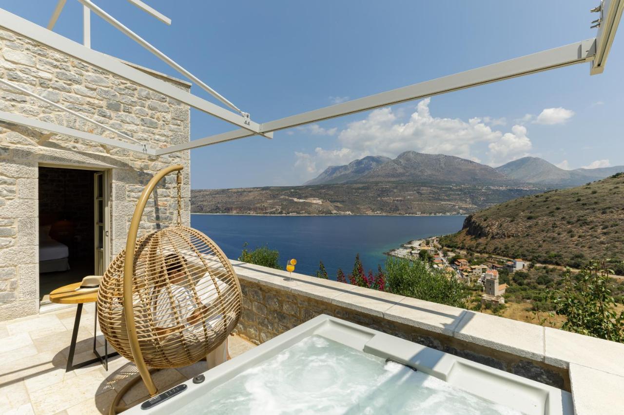 Trapela Limeni Luxury Suites Eksteriør bilde