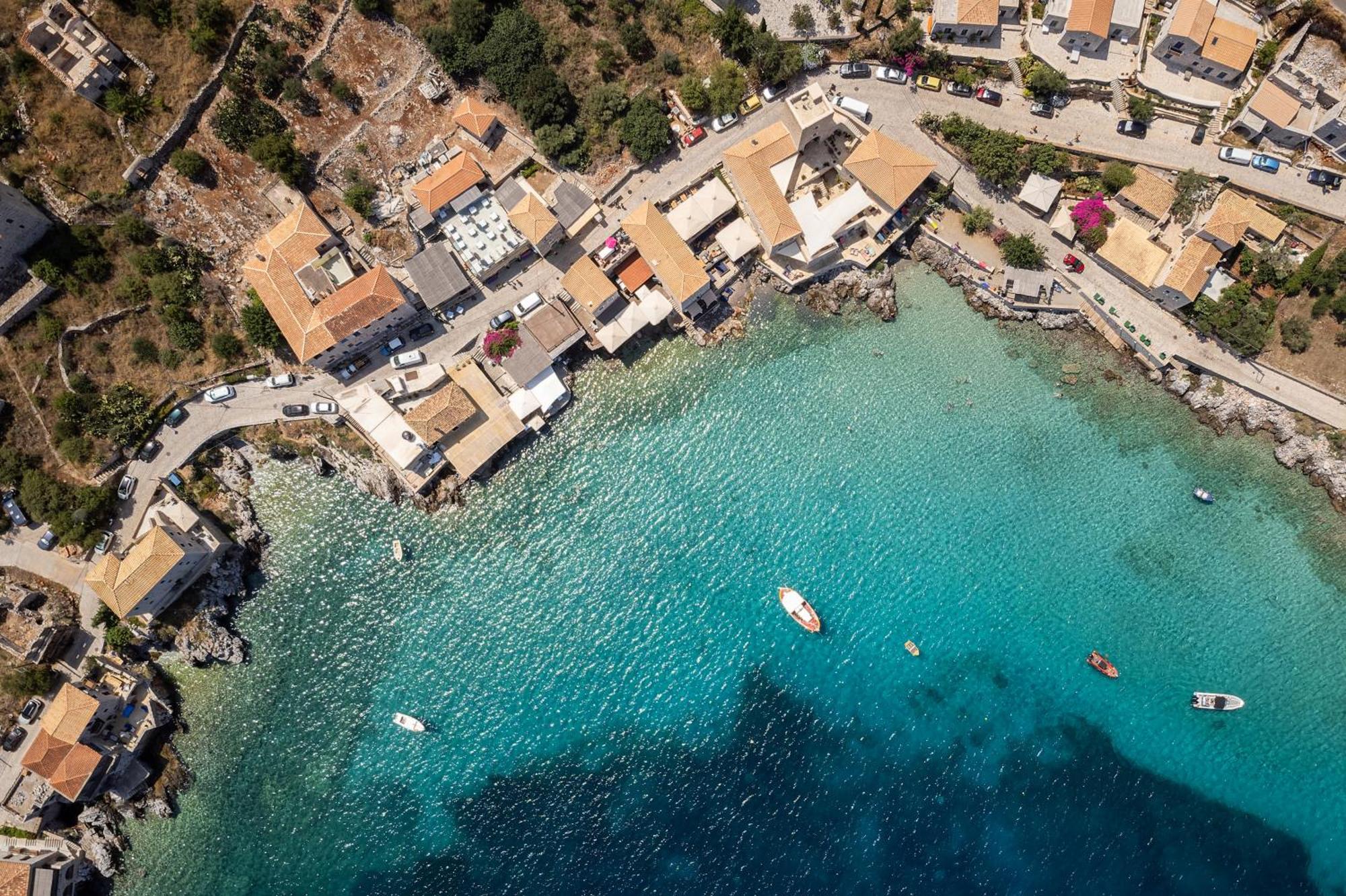 Trapela Limeni Luxury Suites Eksteriør bilde