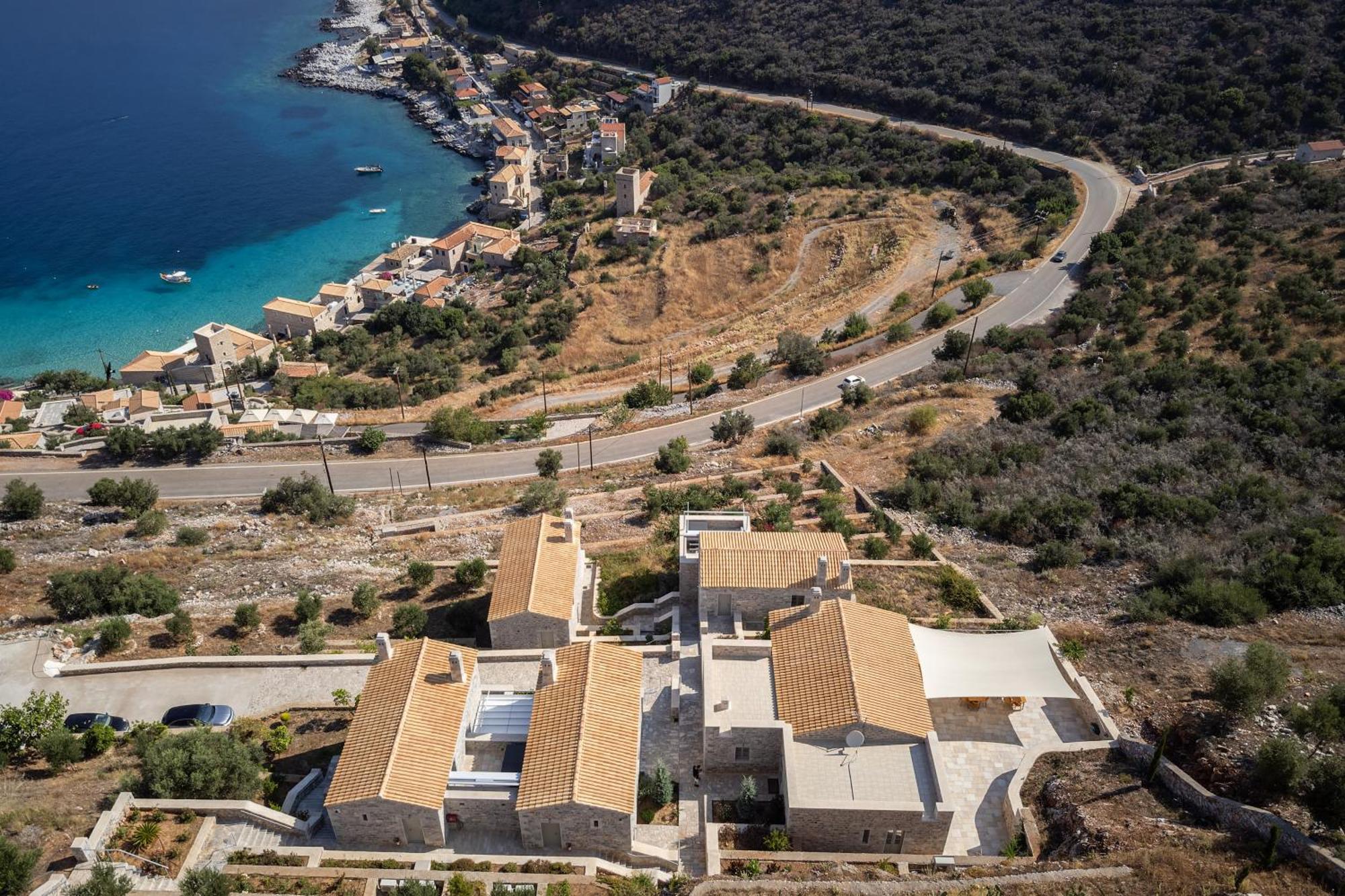 Trapela Limeni Luxury Suites Eksteriør bilde