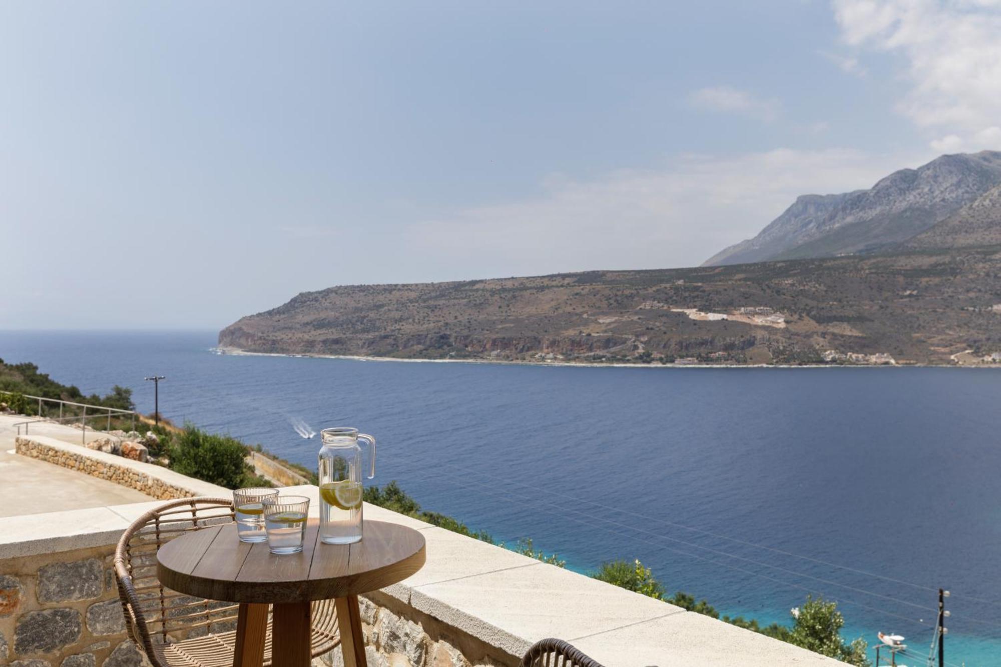 Trapela Limeni Luxury Suites Rom bilde